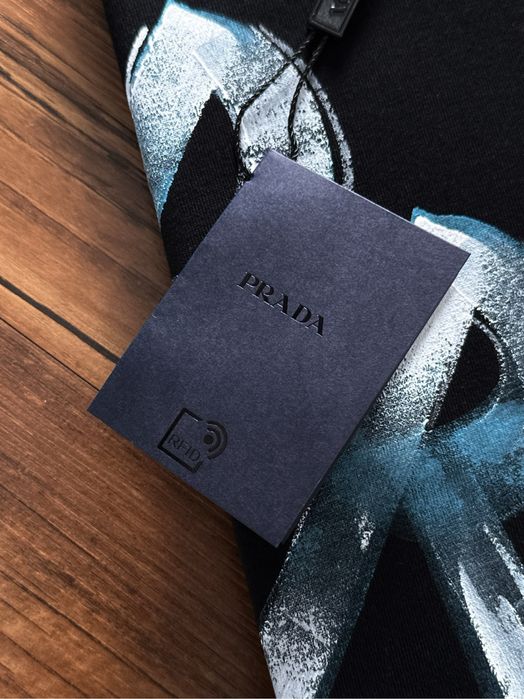 Tricou PRADA– Premium Luxury cu detalii Iconice ! Bumbac 100% Premium