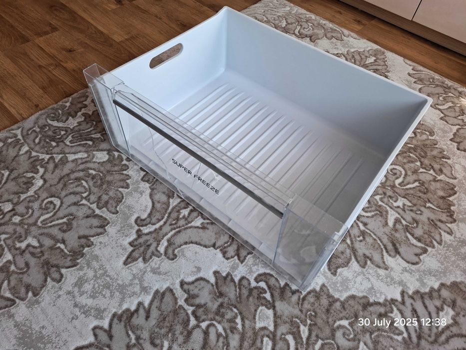 чекмедже за фризерна част на хладилник hotpoint ariston enbgh 19223 fw