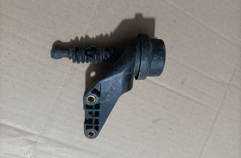 Supapă vacuum Vito w638 sprinter... Bluza  top