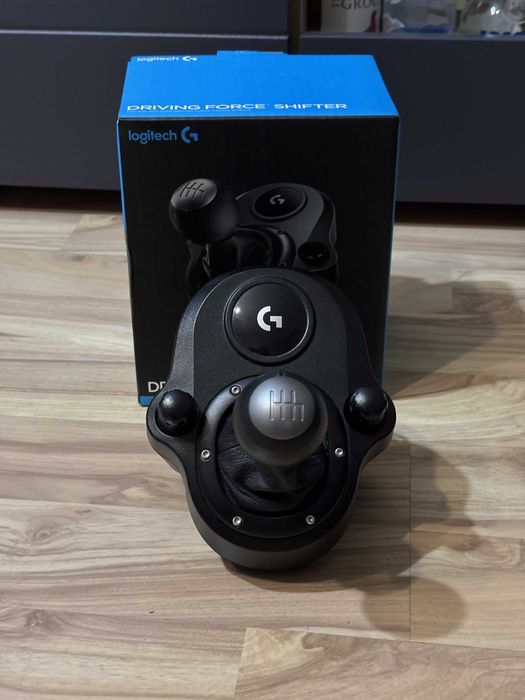 Logitech Driving Force Shifter – Скоростен лост за G29 / G920 / G923