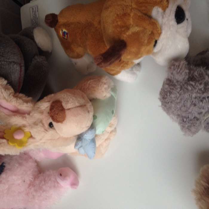 Vand jucarii noi din plus foarte fin