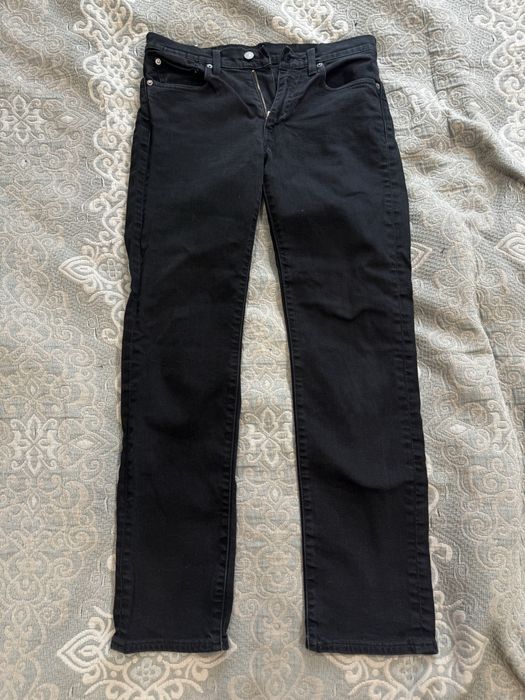 Джисы Levi’s 514 Straight Fit в черном цвете