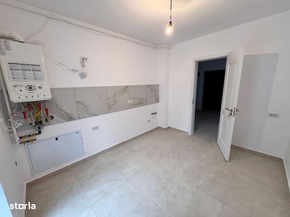 Ap. 3 Camere,Bloc Nou, Bucatarie Inchisa,Centrala Proprie,Loc Parcare,