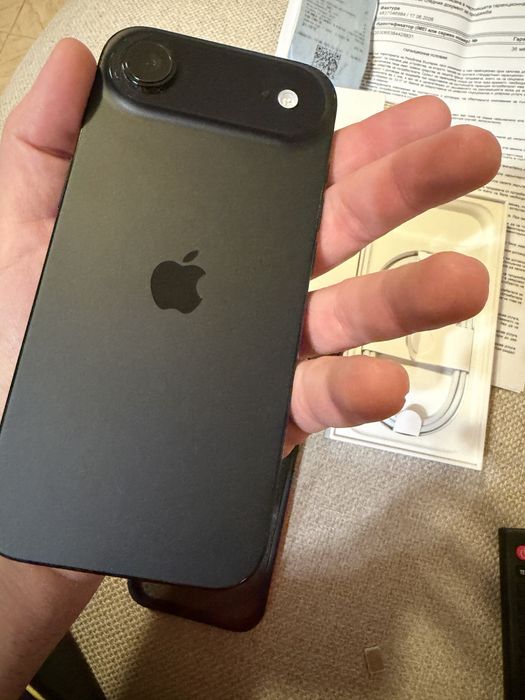 iPhone Air 256 GB 36 месеца гаранция