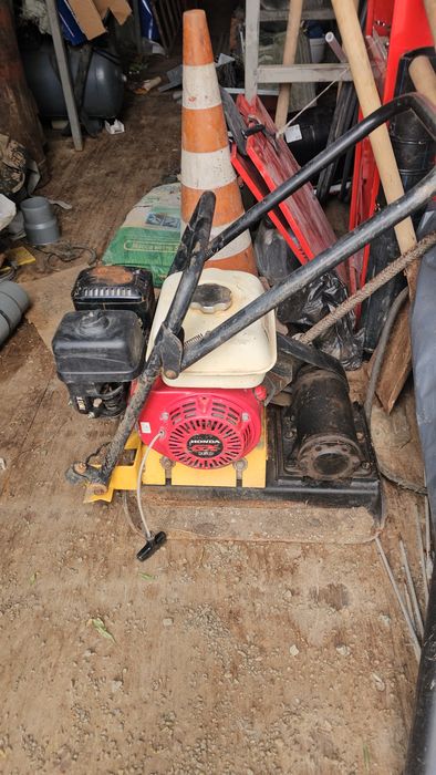 тромбовщик HONDA, бензиновый