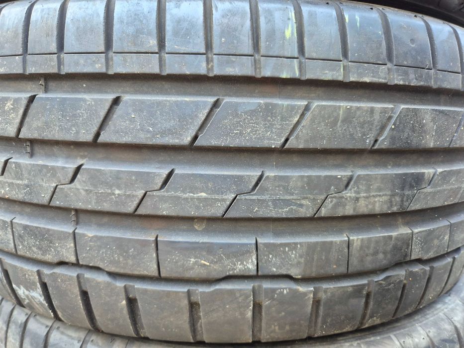 4 Anvelope de VARA - 245/45/19 102Y - Hankook - CA UNELE NOI - DOT 2020 !