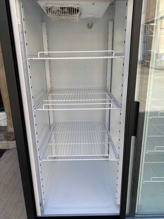 шкаф холодильный  POLAIR