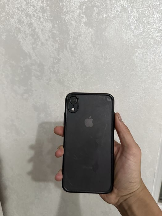 Айфон XR 128гб телефон