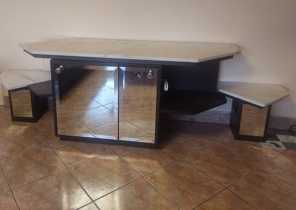 Comodă TV masivă cu blat marmură