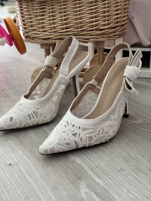 Продаю Туфли Dior  покупала в Sodamoda