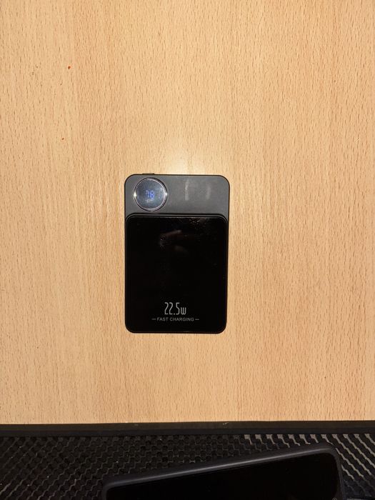 Повер банк  на 20000