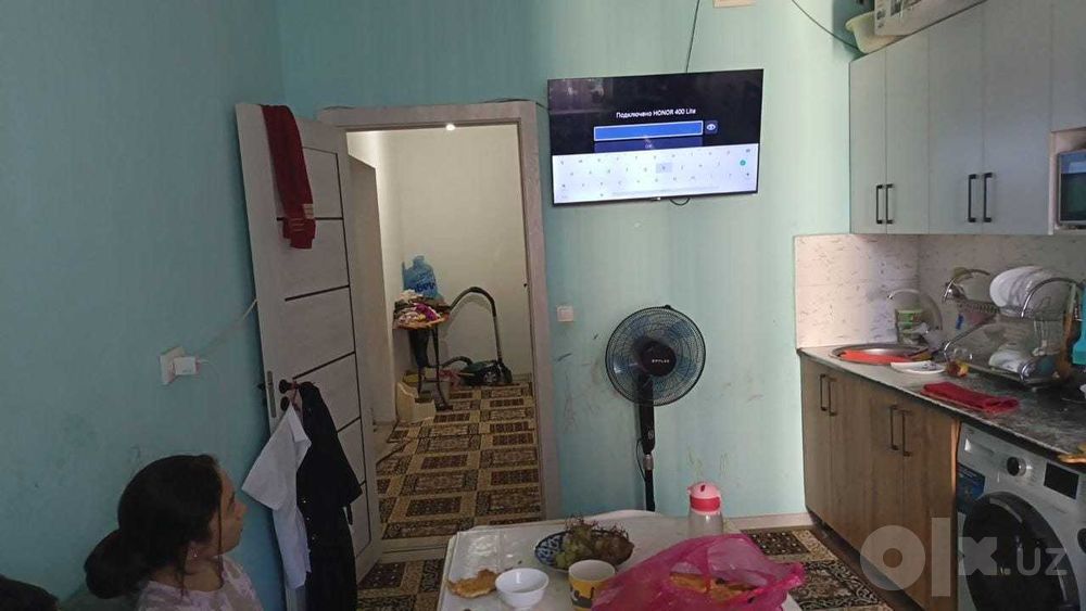 Янги дархонда 2 хонали квартира сотилади. 8 этаж,16 этажли уй. 66 кв/м
