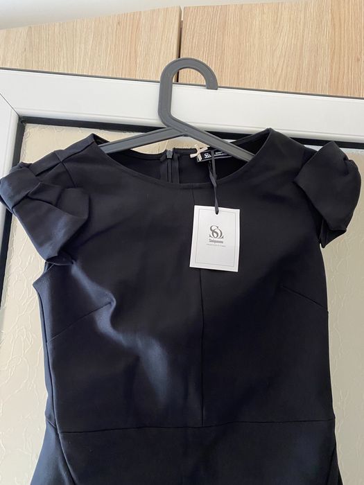 Черна рокля нова с размер