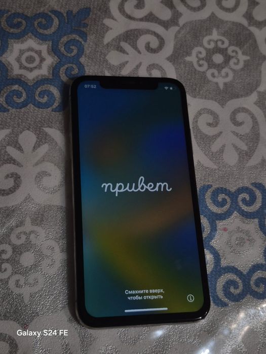 Продам IPhone X 256ГБ