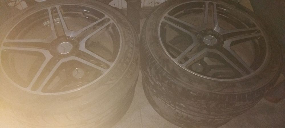 Продаётся резина в комплекте