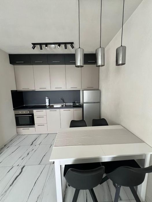 Дава се под наем Двустаен апартамент в София, Обеля 1 - 60 кв.м за 700 € - Снимка #4