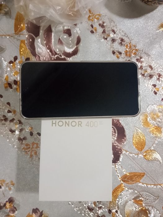 Продам Хонор 400