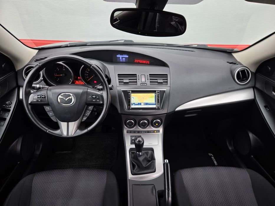 Mazda 3 / Diesel 1.6 / 109 Cp/ Navigatie/ Xenon/ Senzori P/ Scaune Înc