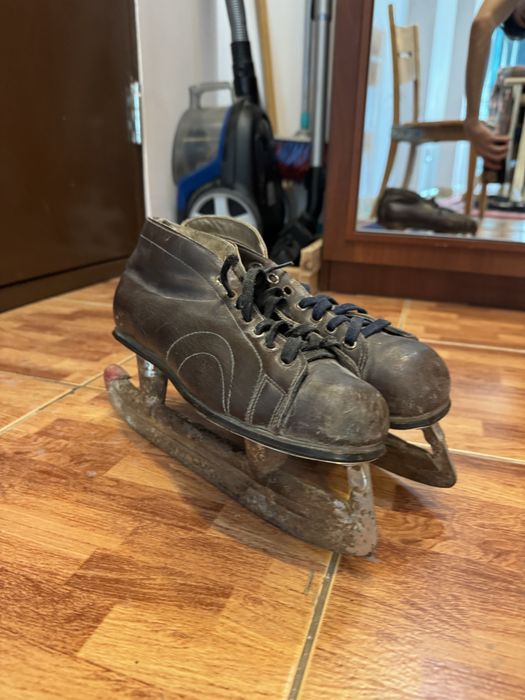 Продается коньки