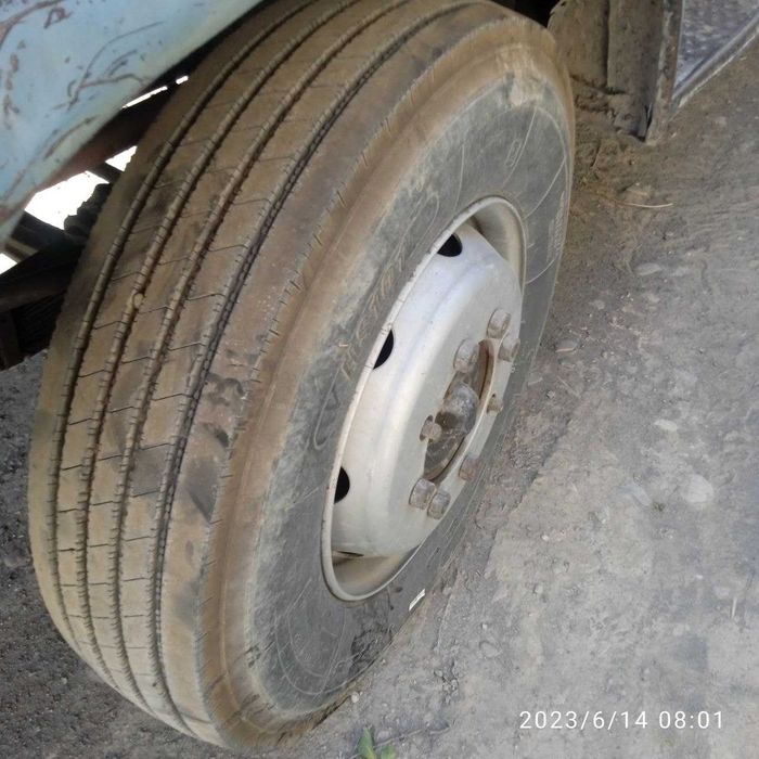 Зил 130 СОТИЛАДИ срочно