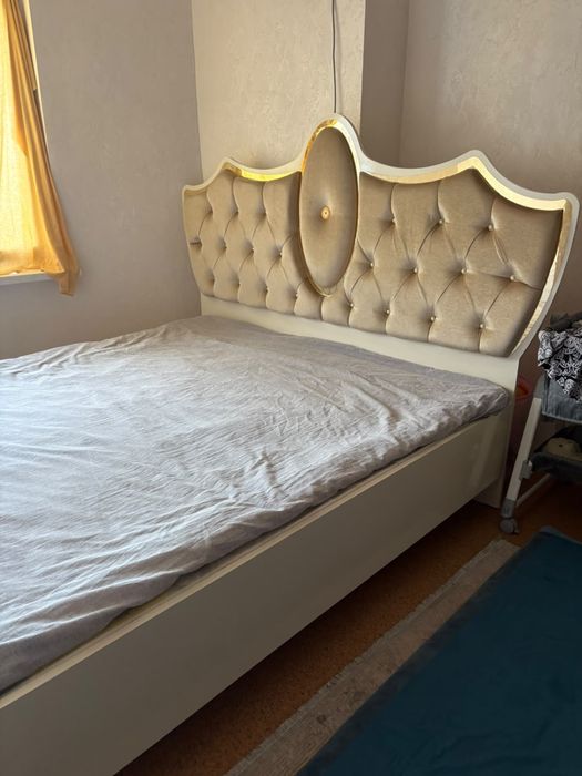 Кровать продается