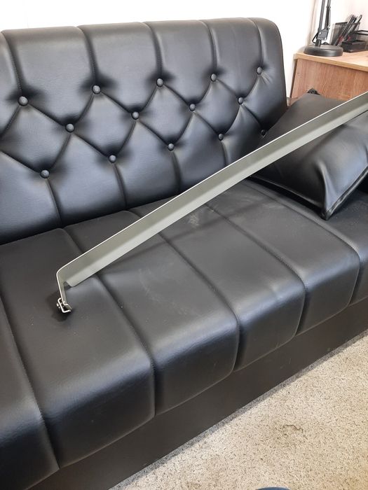 Продается спойлер на крышу ваз