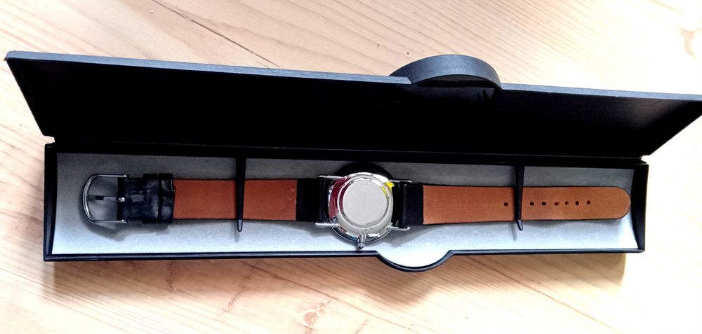 Кварцов часовник.,,ЕUROPA,,Отличен.