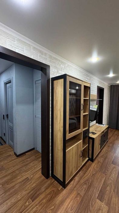 Продам 2 ком с современным ремонтом, 3 этаж, Франко 4