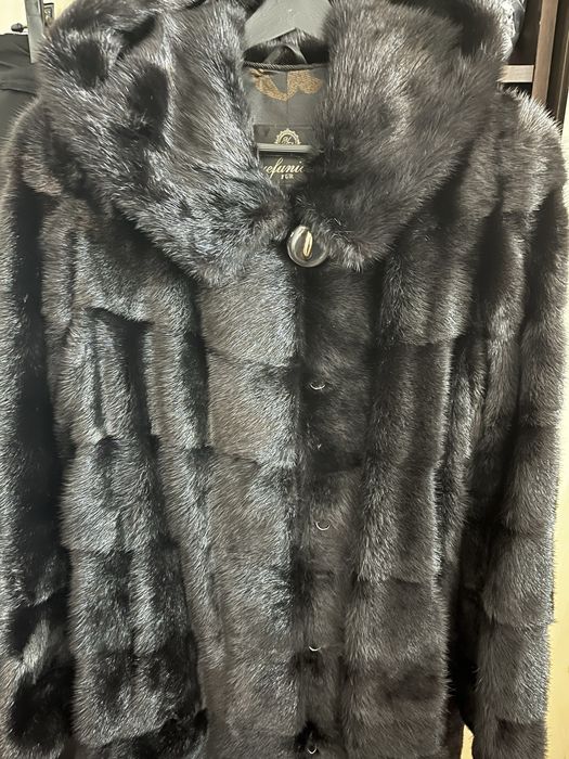Продам норковую шубу