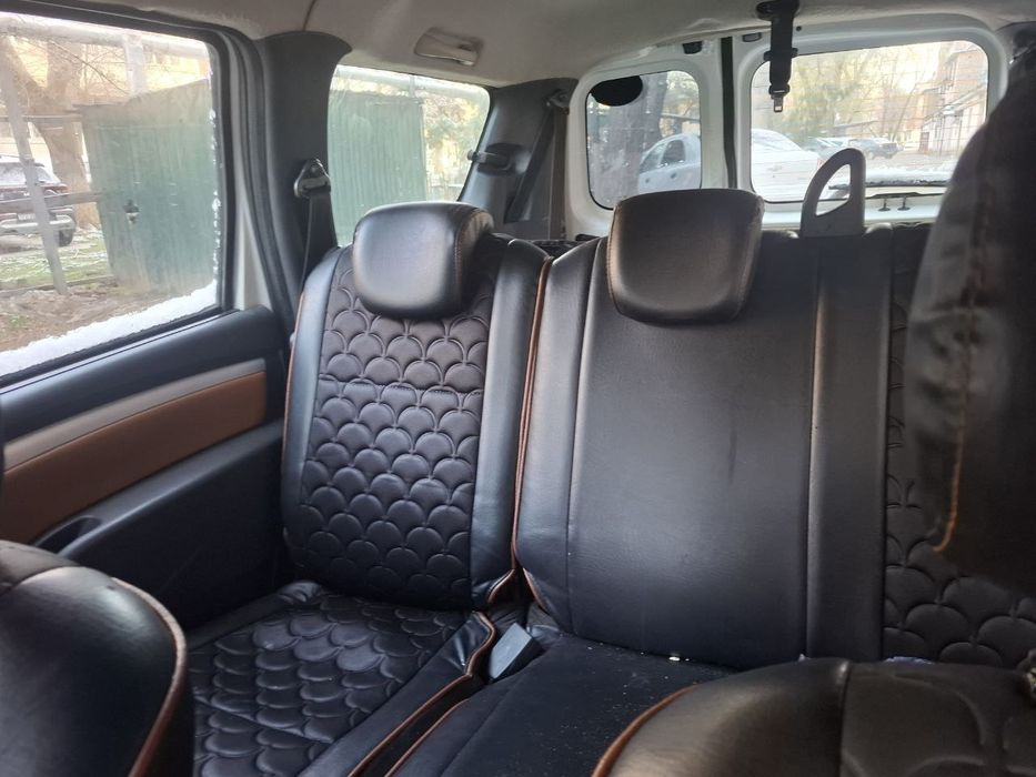 Ларгус сотилади срочни пул зарур ищи йук нахади полна краска булган.