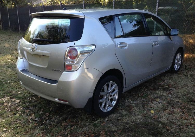 Тойота Bерсо /Toyota Verso 2.0d4d 126кс 09-12г