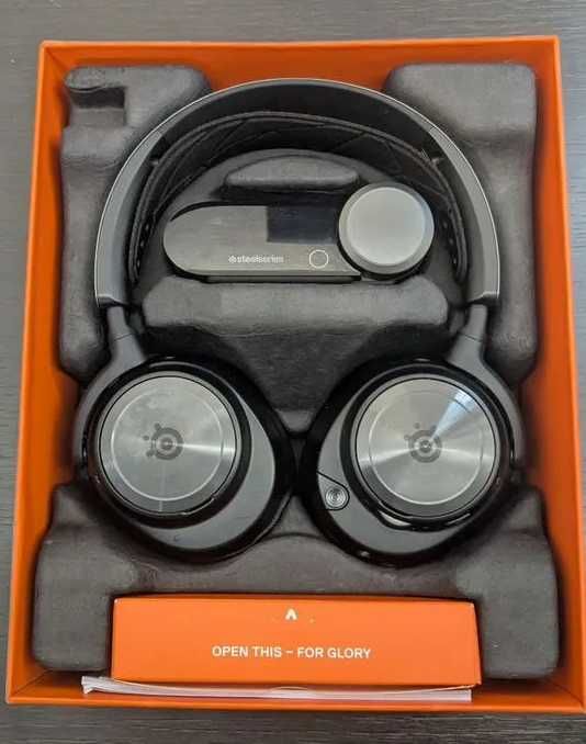 SteelSeries Arctis Nova Pro Wireless наушники