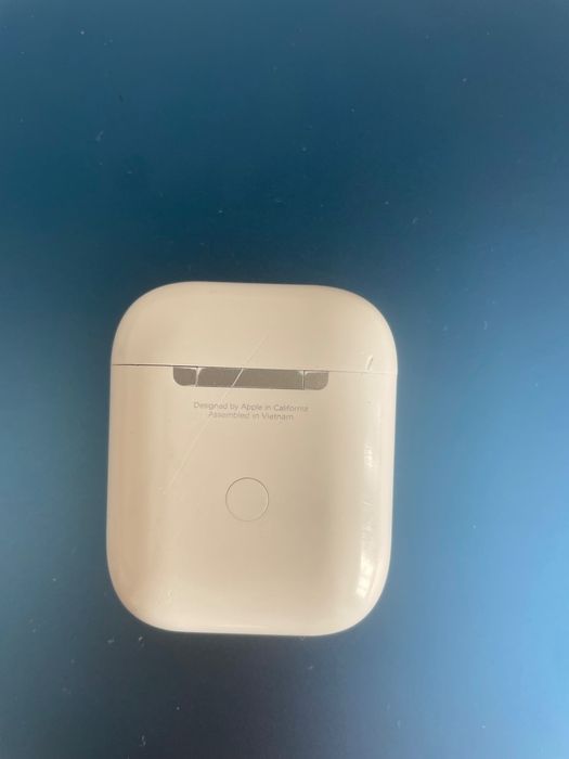 Apple AirPods 2nd Gen