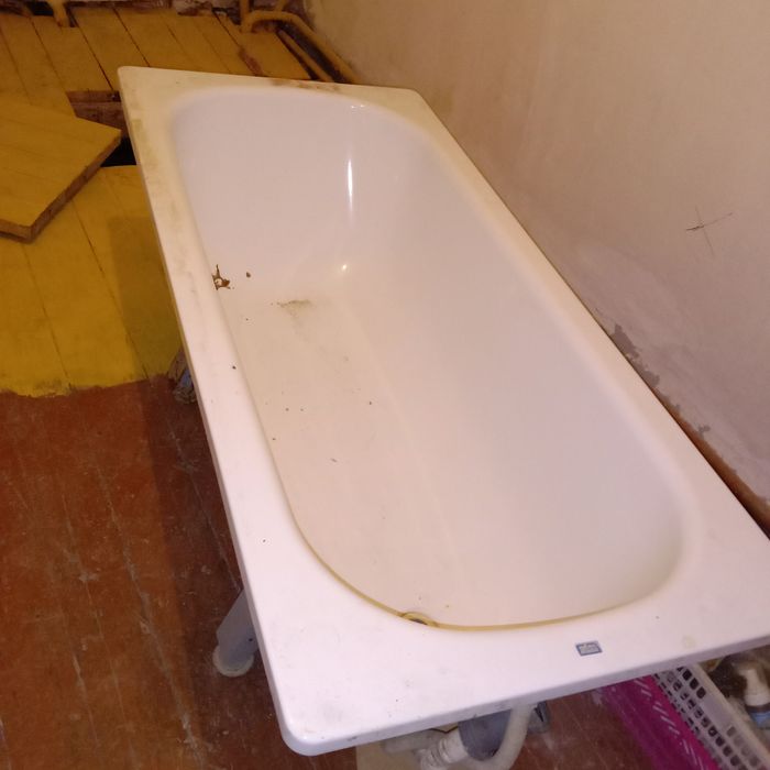 Продам ванну б/у