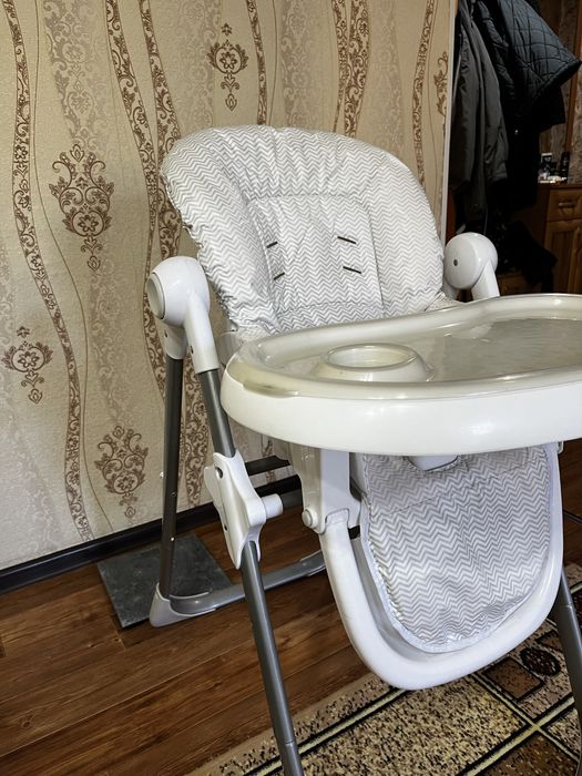 Продам б/у детский стул для кормления