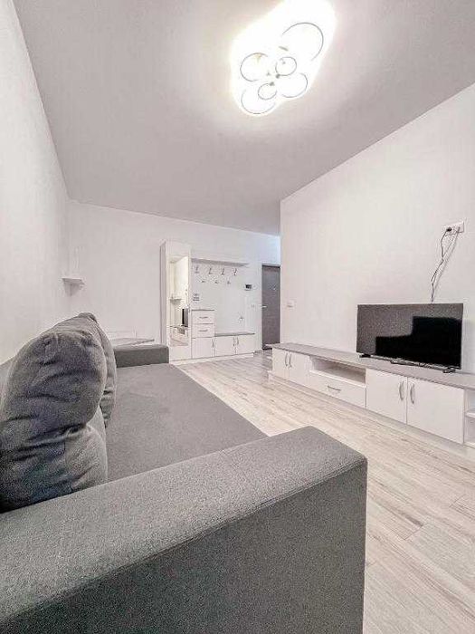 Inchiriez apartament 2 camere zona centrala, mobilat si utilat
