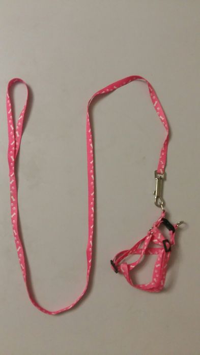 Вольер, когтеточка, поводок, лоток, намордник кошкин дом, домик-туалет