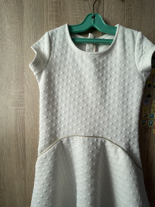 Официална рокля