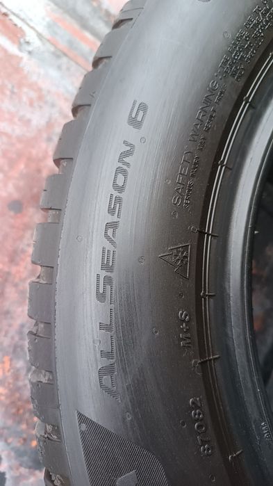 225/55/16 Bridgestone Дот 1924