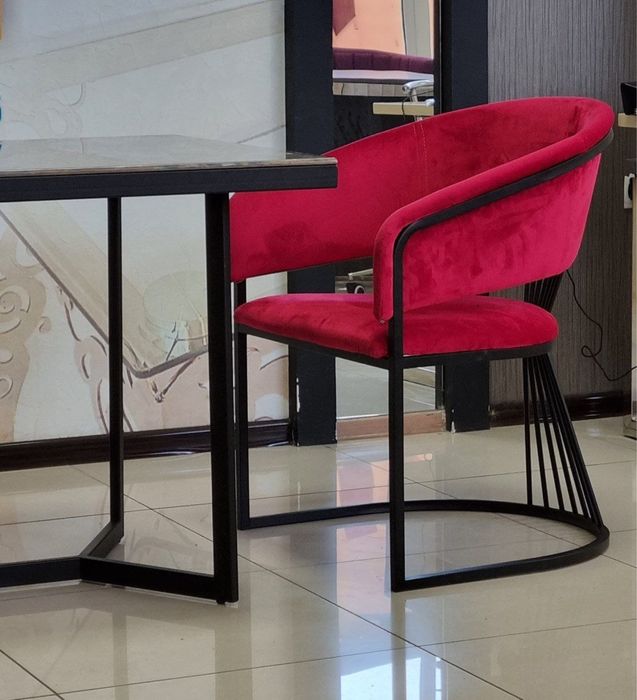 Stol stul ishlab chiqaramiz