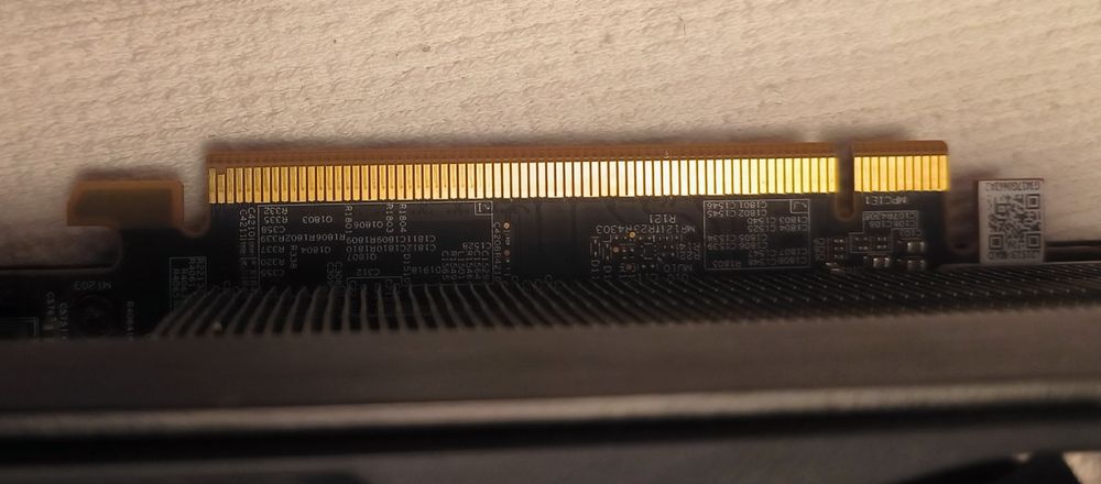 Radeon RX6800XT Red Devil