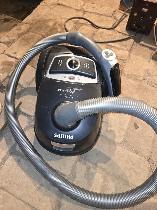 Пылесос дистанционного управления.