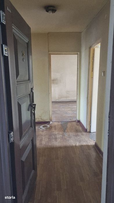 Apartament ultracentral 3 camere, balcon, 70mp