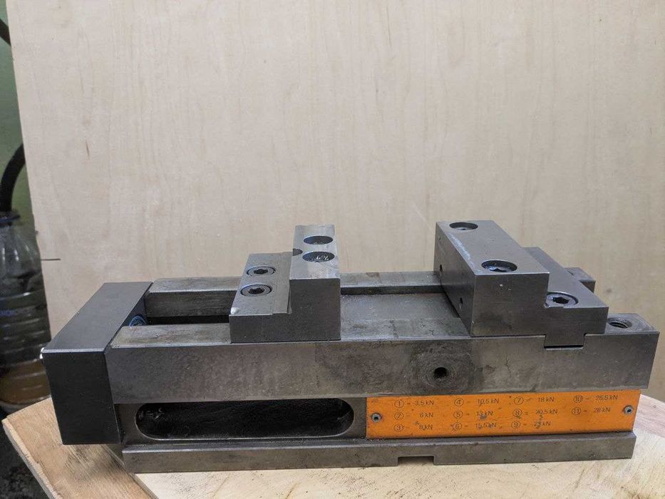 Машинно менгеме Allmatic LC90