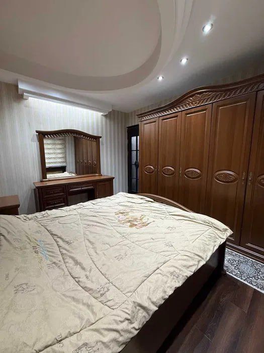 Срочно! Квартира на Осиё (Ц6) 3/1/4 общ пл 74м/77 серия  +Парковка