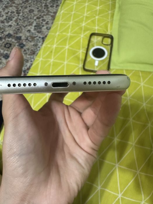 iphone 11 продаю или обменяю