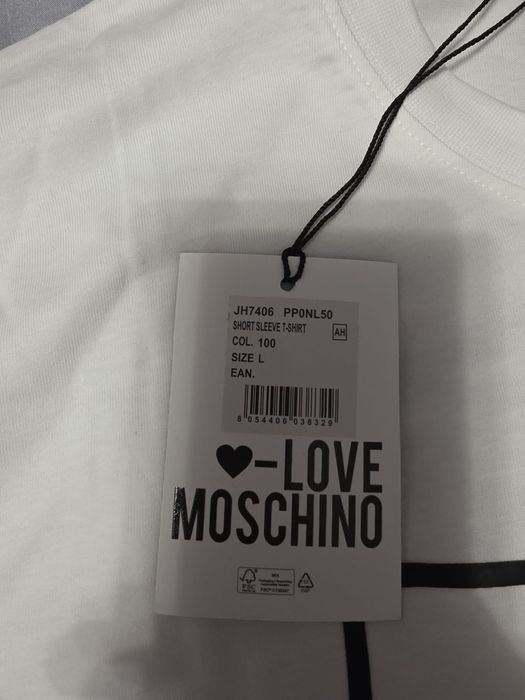 Чисто нова мъжка тениска Moschino