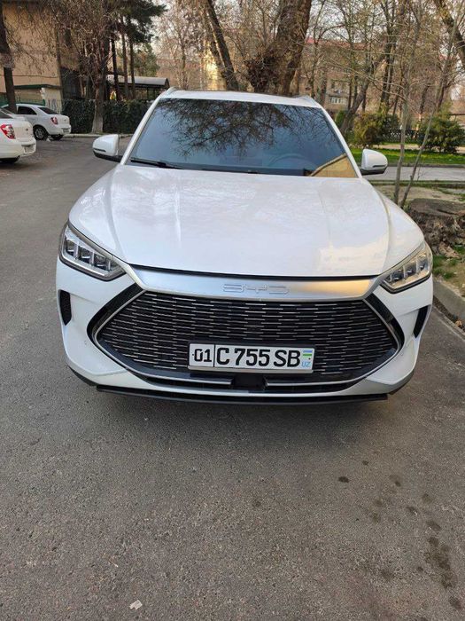 BYD SONG PLUS DM-i - гибрид