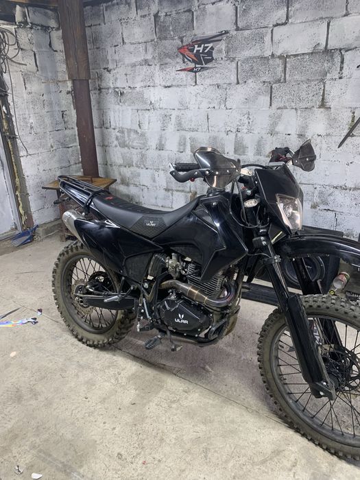 Продам энудро 300 кубов