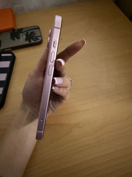 Iphone 15 rose gold 128gb